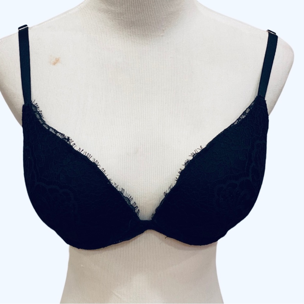 Victoria’s Secret Dream Angels Black Lace Push Up Bra 34D Lingerie